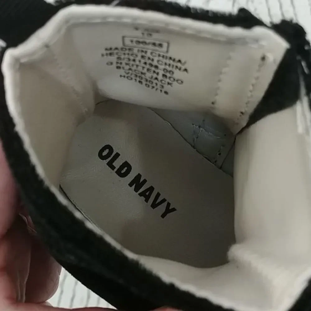 Old Navy Black Cat‎ Infant Boots